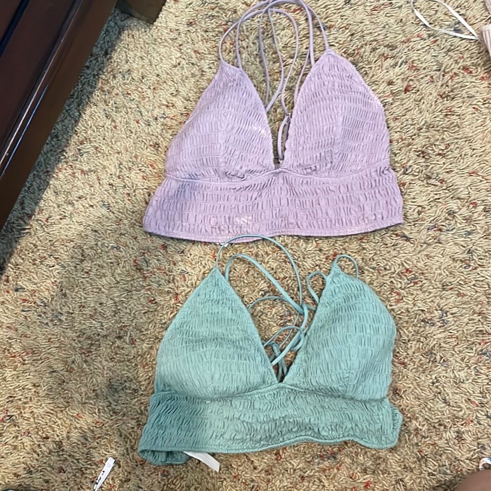 Bralette or cute crop top